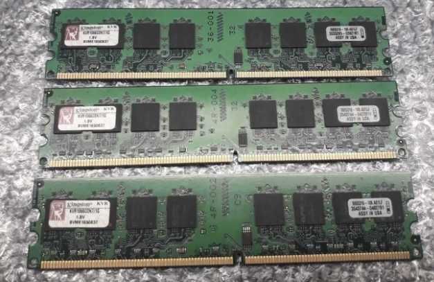 Память фирменая  Kingston DDR2 1066MHz  1ГБ