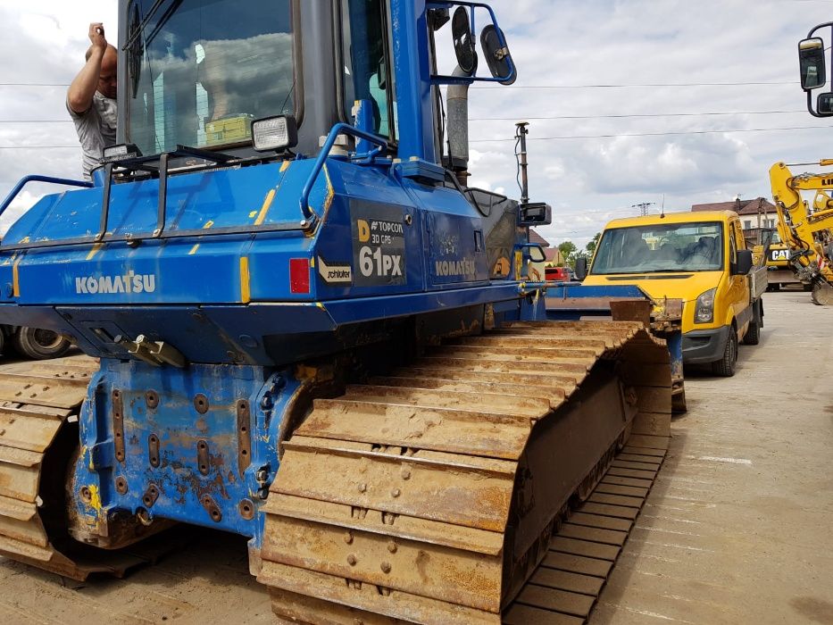 Spycharka Gąsienicowa Komatsu. Wynajem, Usługi