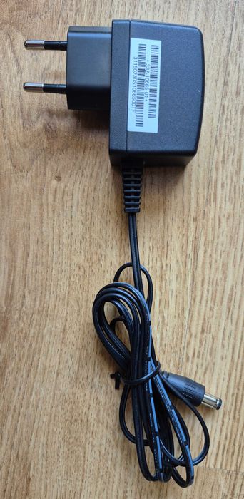 Zasilacz 5v 0.7A