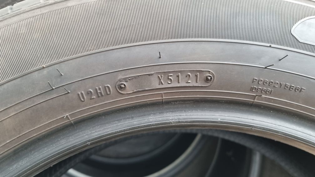 Komplet opon letnich Dunlop 225 60 r18