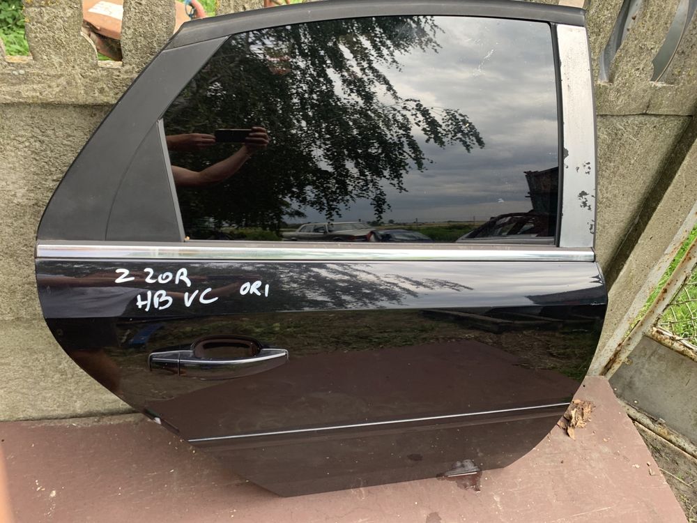 Vectra c hb gts drzwi tył prawy prawe z20r