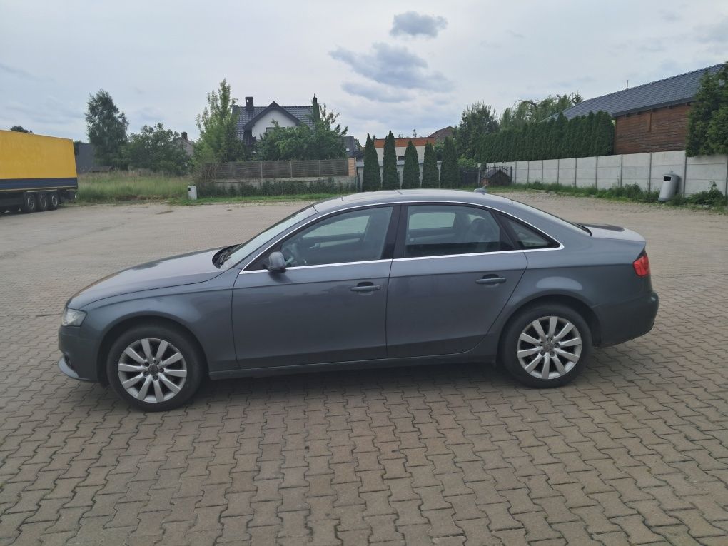 Sprzedam Audi A4 2.0 benzynka Automat guattro