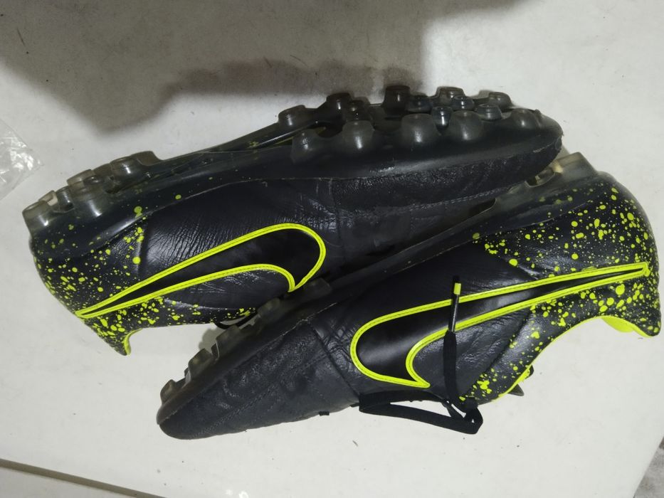 Korki piłkarskie Nike rozmiar 47