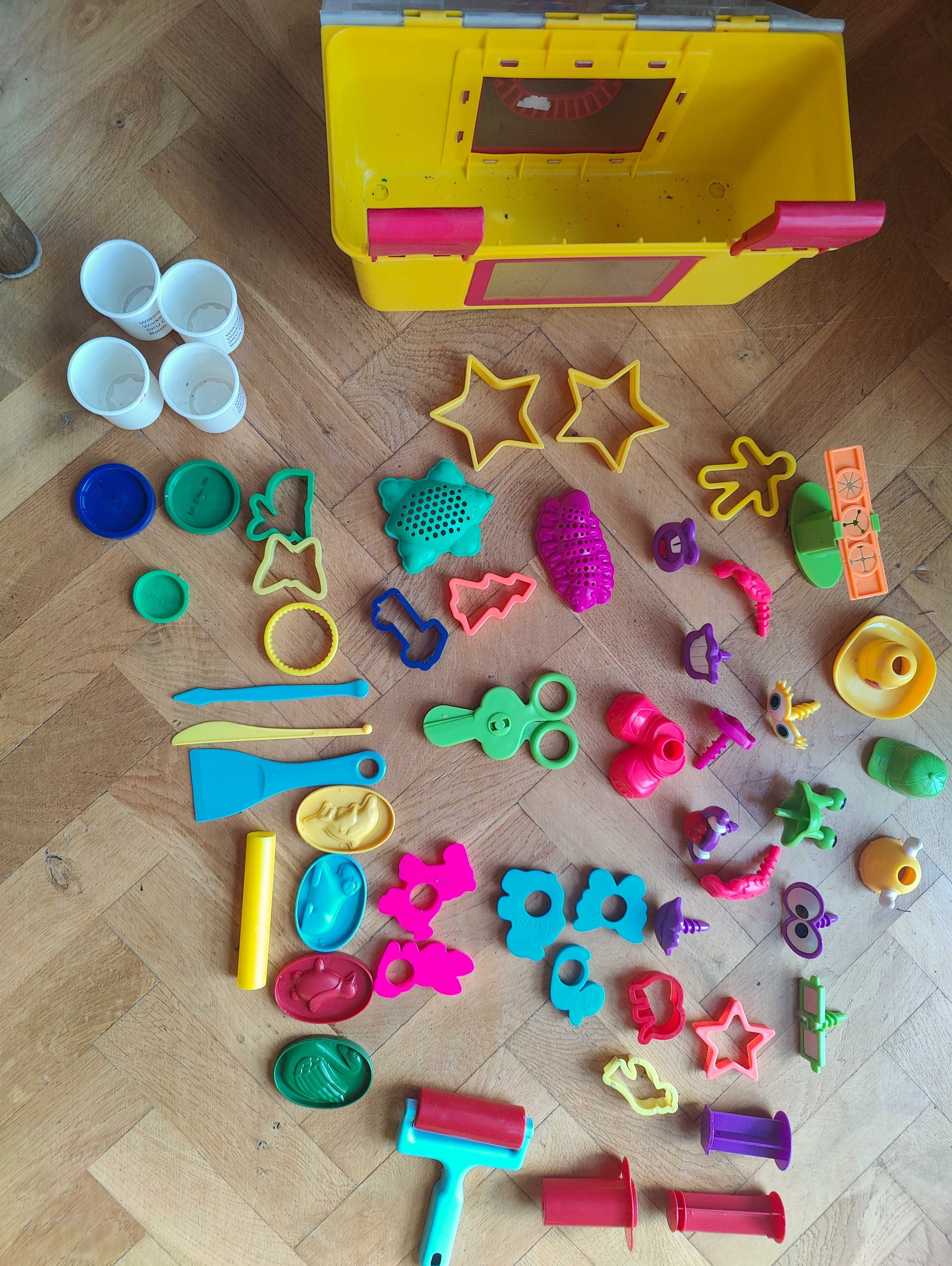 Foremki Play doh ludziki unikalny zestaw do ciastoliny