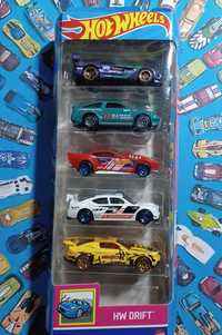 Hot Wheels 5 pak Seria HW Drift Nowe Dodge Viper Charger Toyota Ford