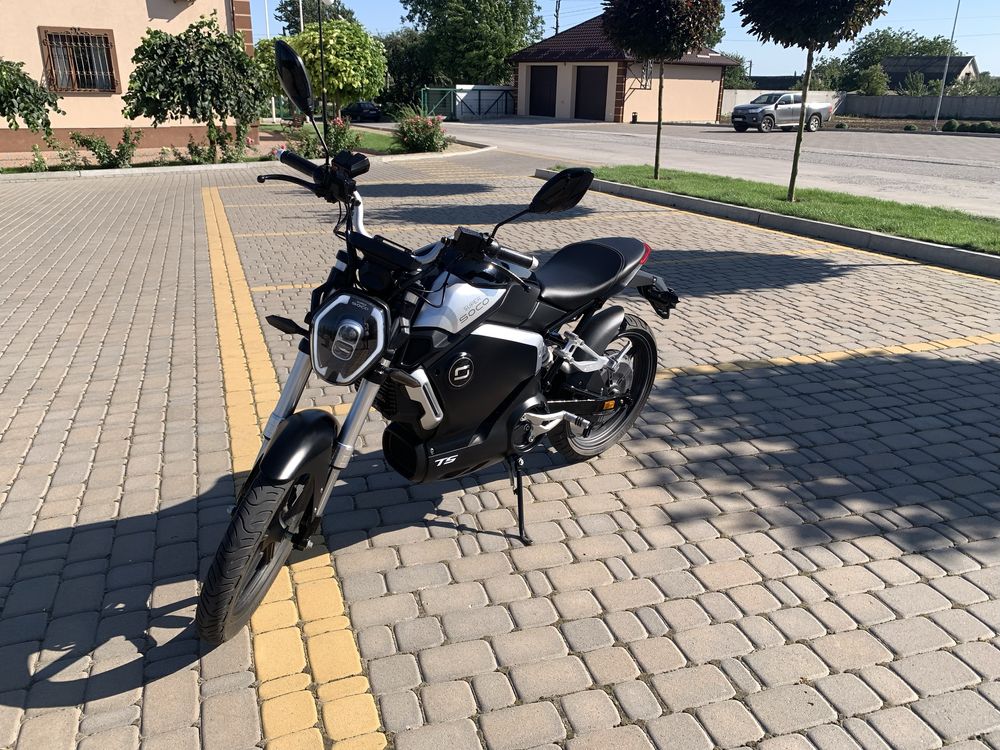 Електромотоцикл super soco