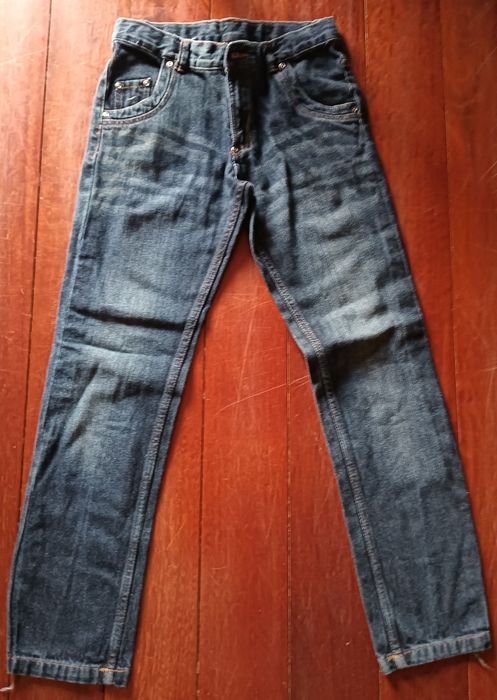 Calças ganga escuras