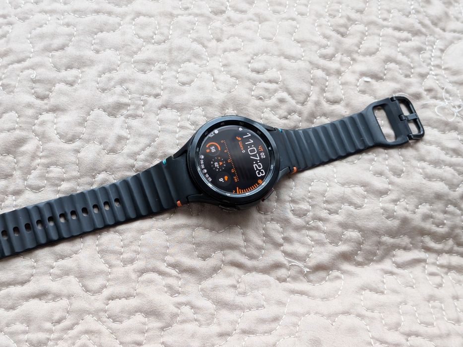 Samsung galaxy watch 4 classic LTE в стиле Garmin