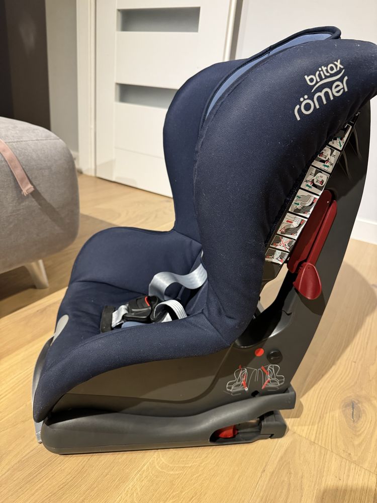 Fotelik samochodowy 9 - 18 kg britax romer duo plus