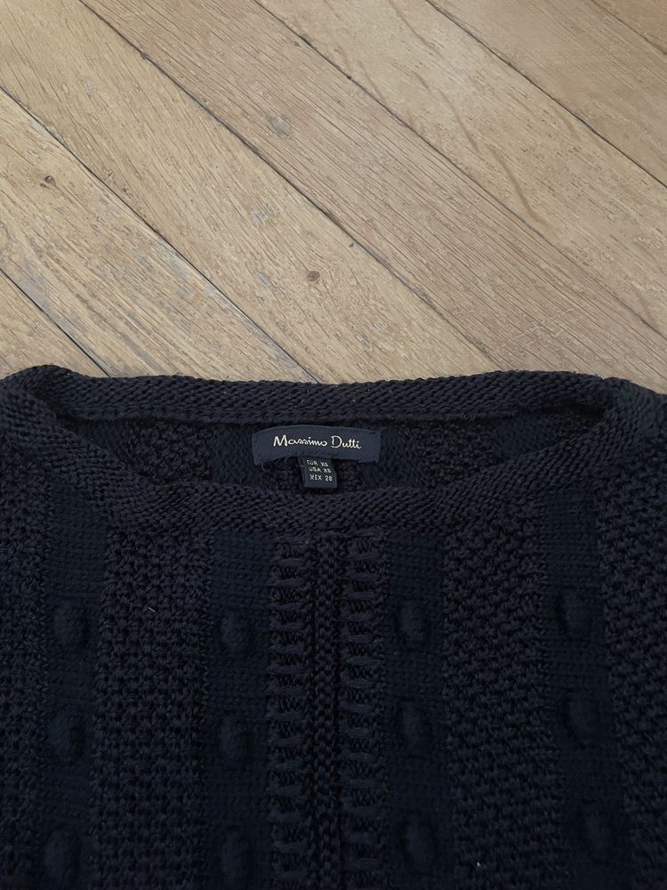 Czarny sweter Massimo Dutti XS