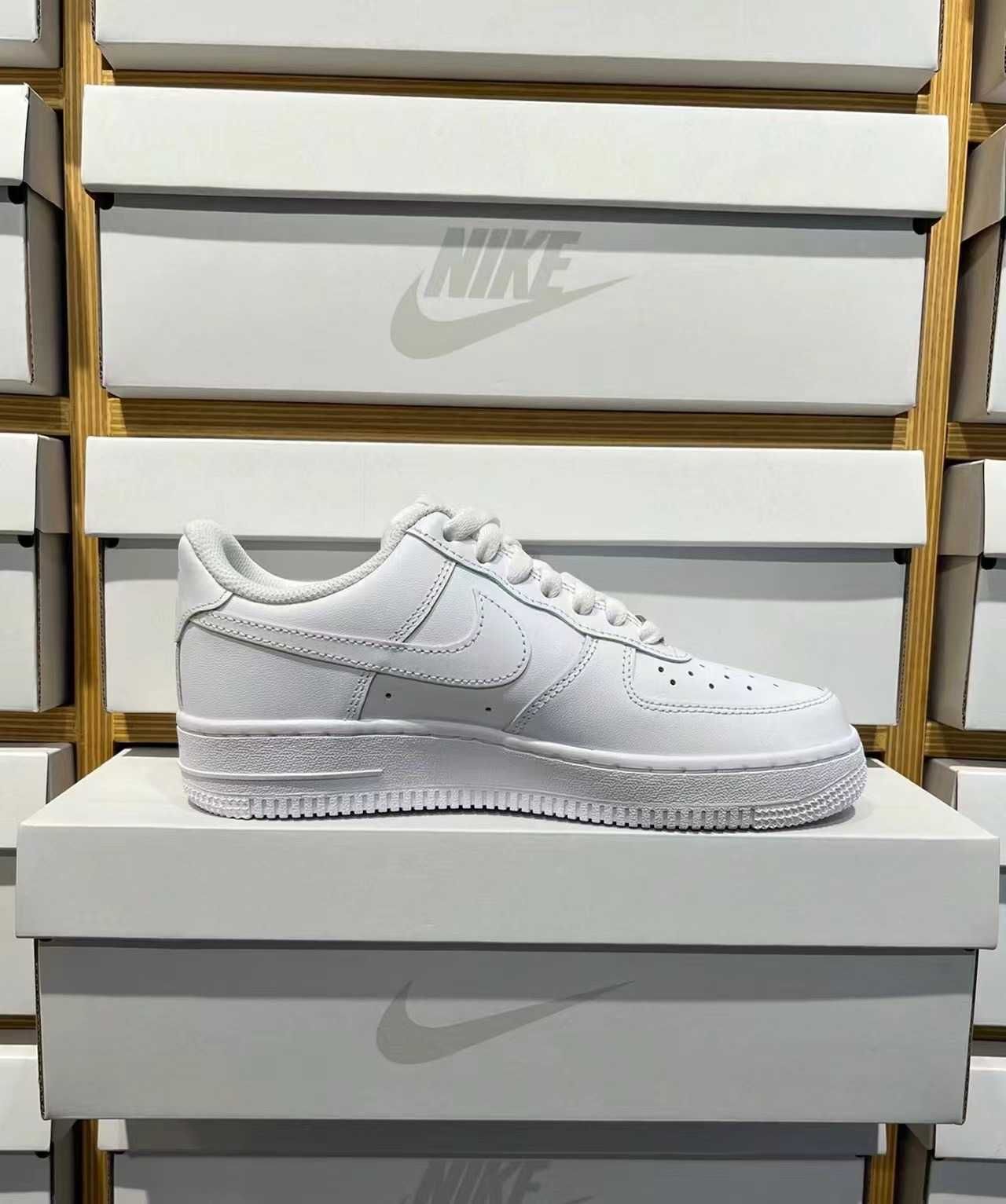 Nike Air Force 1 '07 White 41