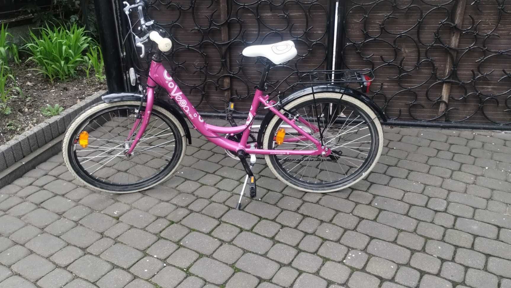 Rower 24" dla dziewczyny Vega Kross.