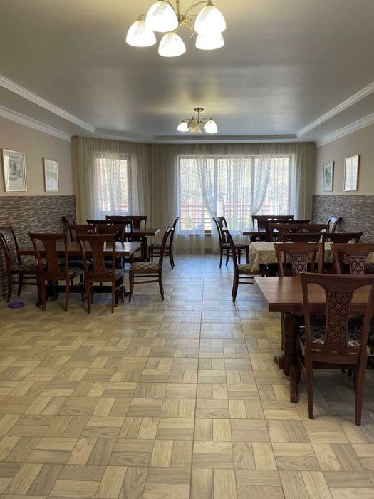 Оренда будинку готельного типу на 14 кімнат, с. Головецько