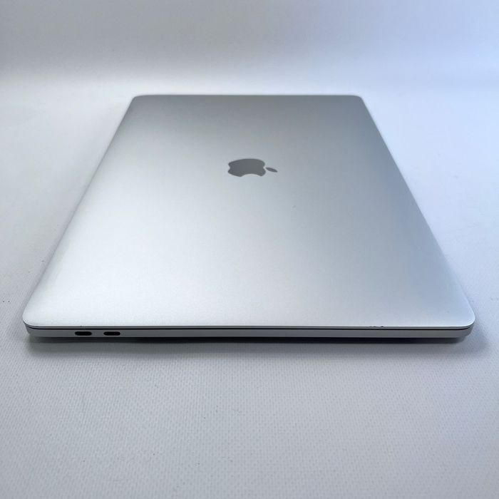 MacBook Pro 15 2017 i7 16GB RAM 256GB SSD Silver МАГАЗИН ГАРАНТІЯ
