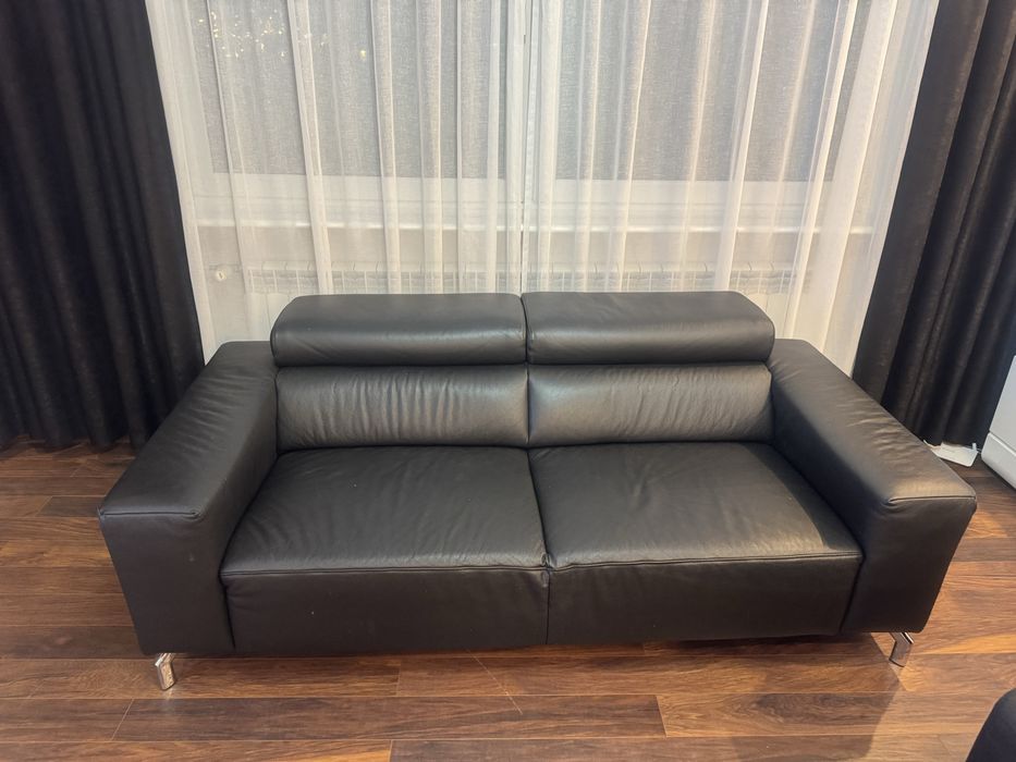 Sofa ze skóry czarna