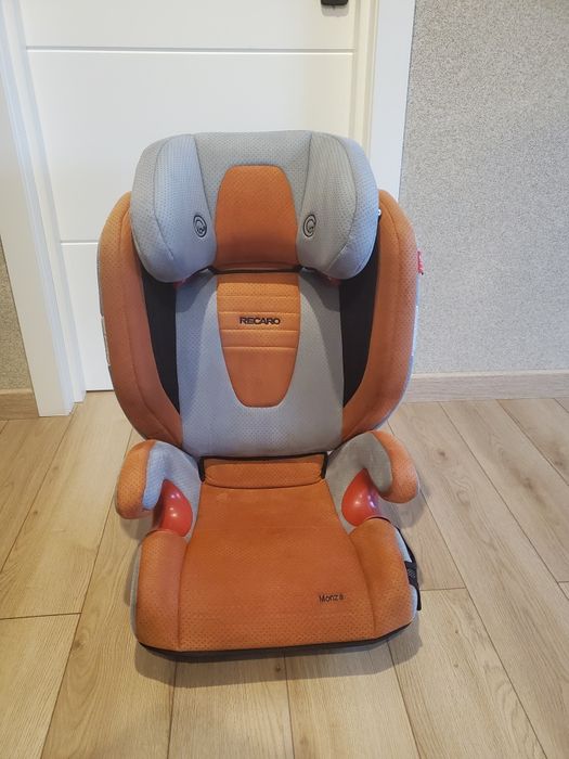 Автокрісло Recaro Monza Izofix, 100-145 см