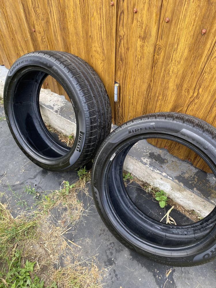 Продам Pirelli Sottozero 225/45 r18