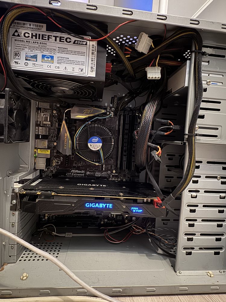 Продам игровой компьютер 8gb видюха
