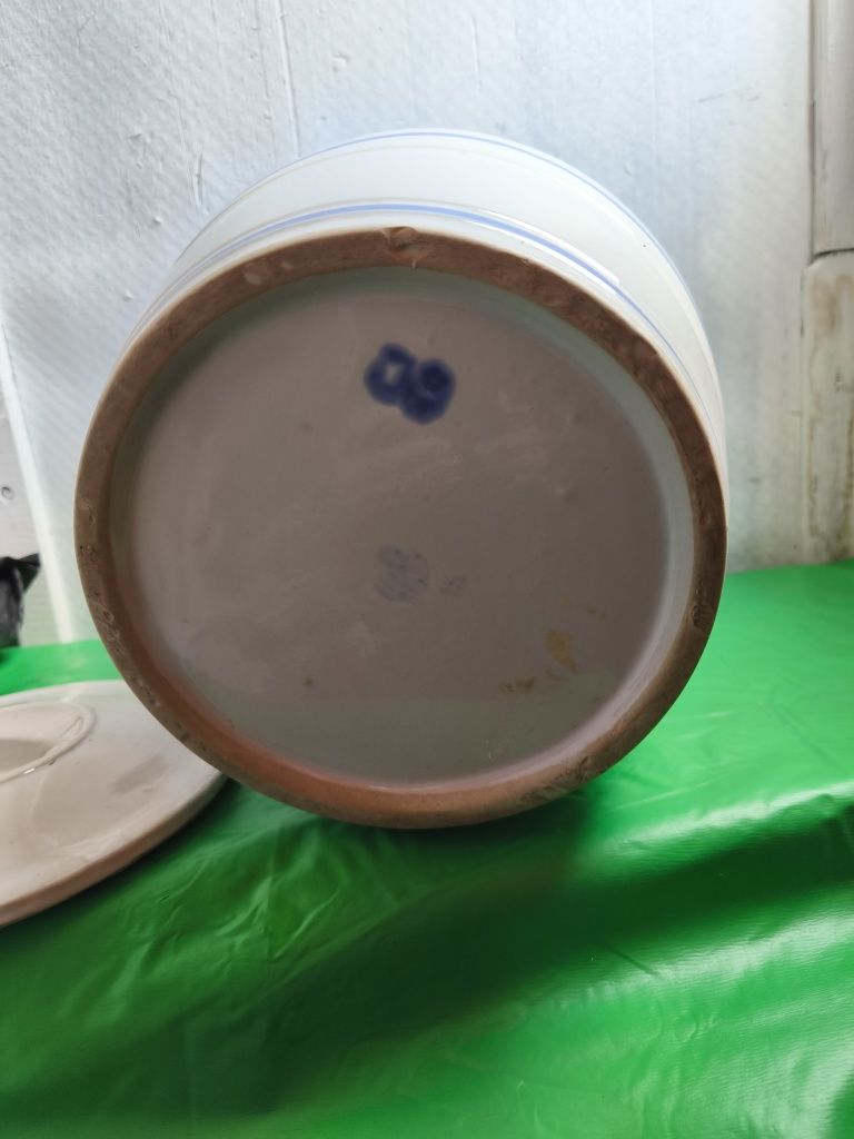 Посуд керамічний для зберігання продуктів
