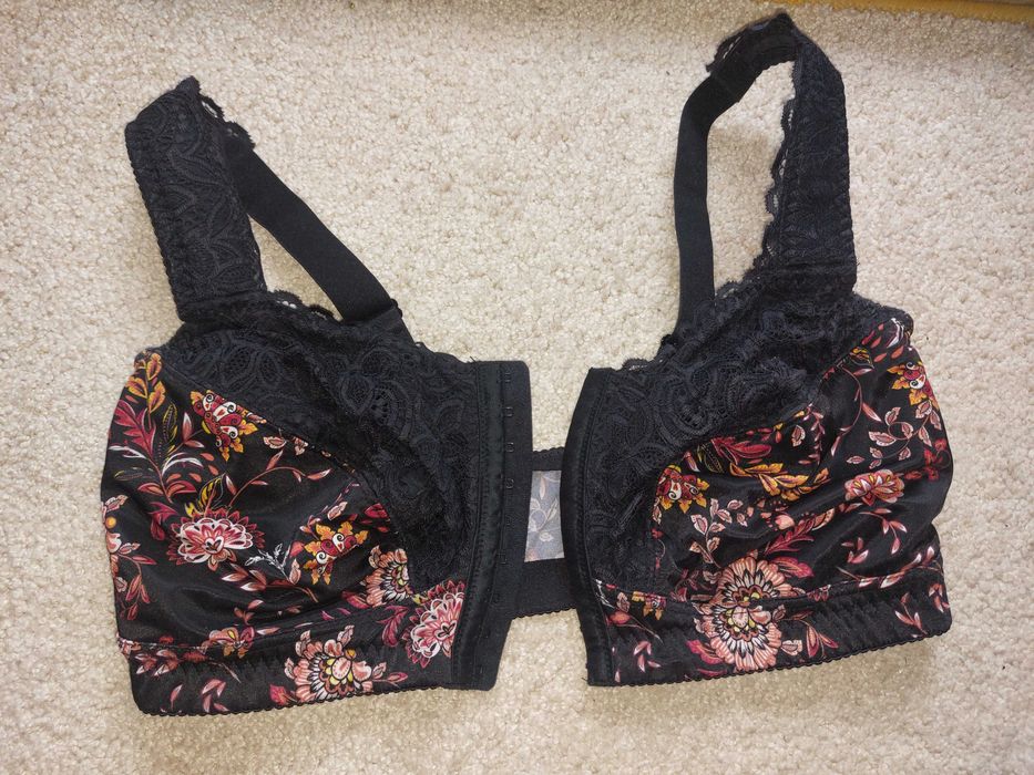 Biustonosz bezfiszbinowy Bonprix Collection | Rozmiar 90F45