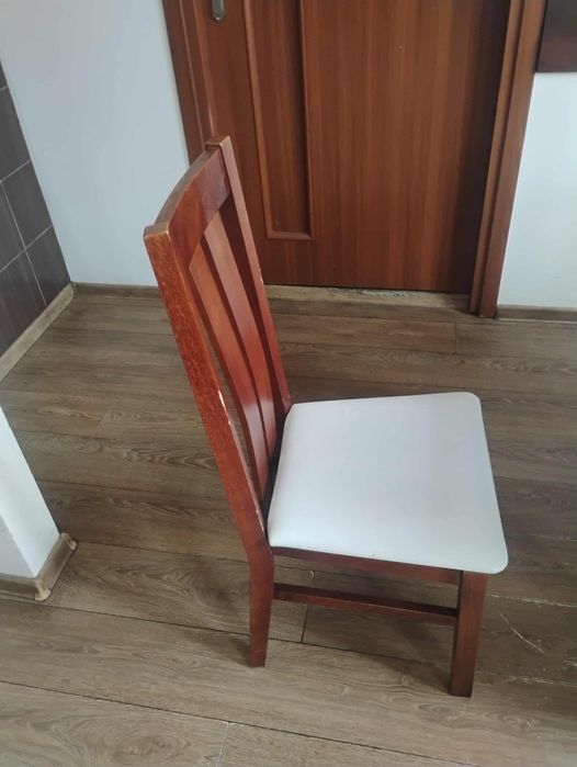 Stoły, krzesła sprzedam