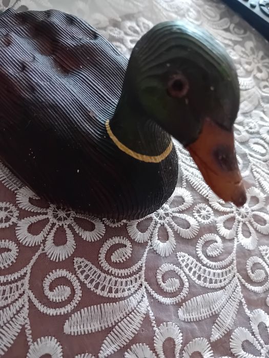 Kaczka figurka drewniana