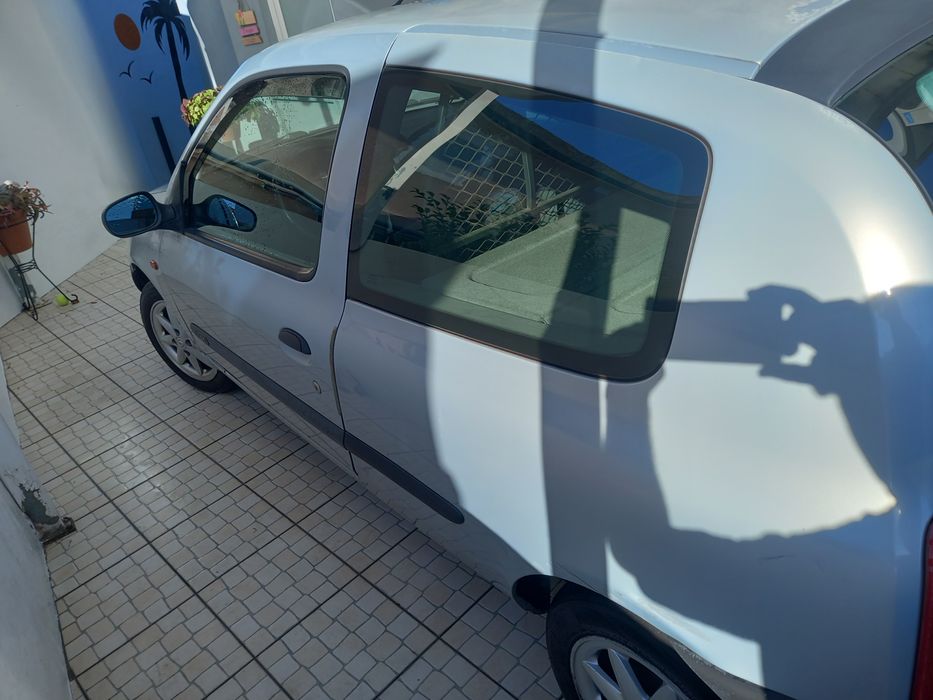 Renault clio 1.9 diesel comercial