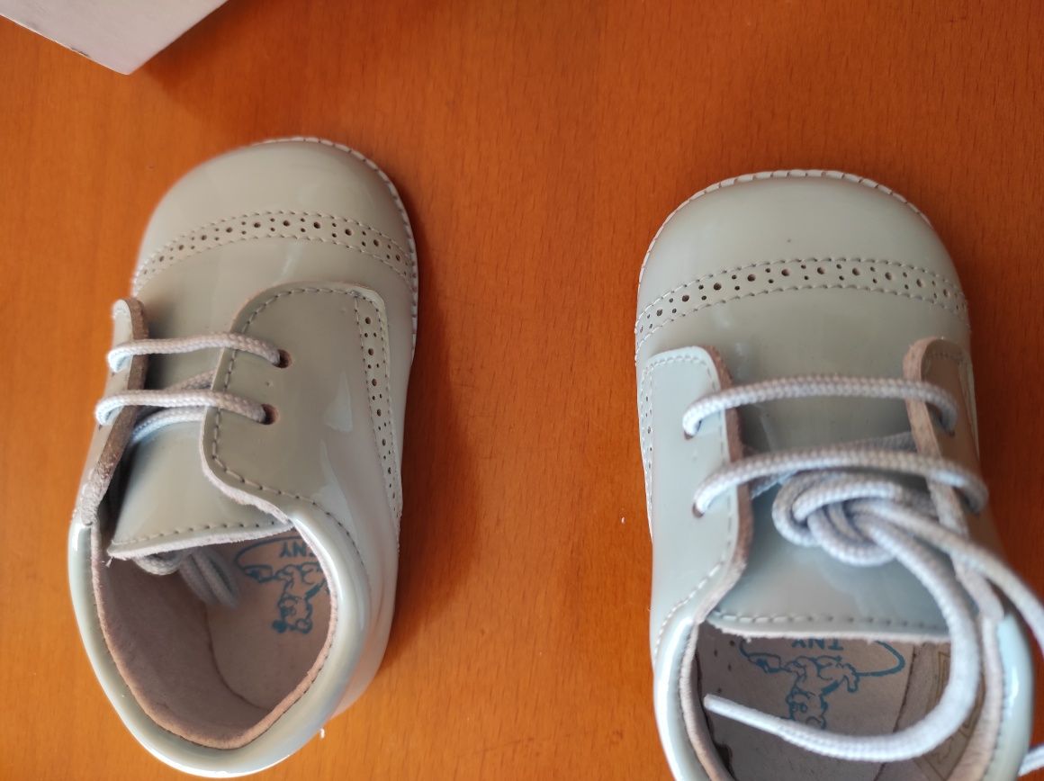 Sapatos de menino Azul bebé Verniz Tam. 17