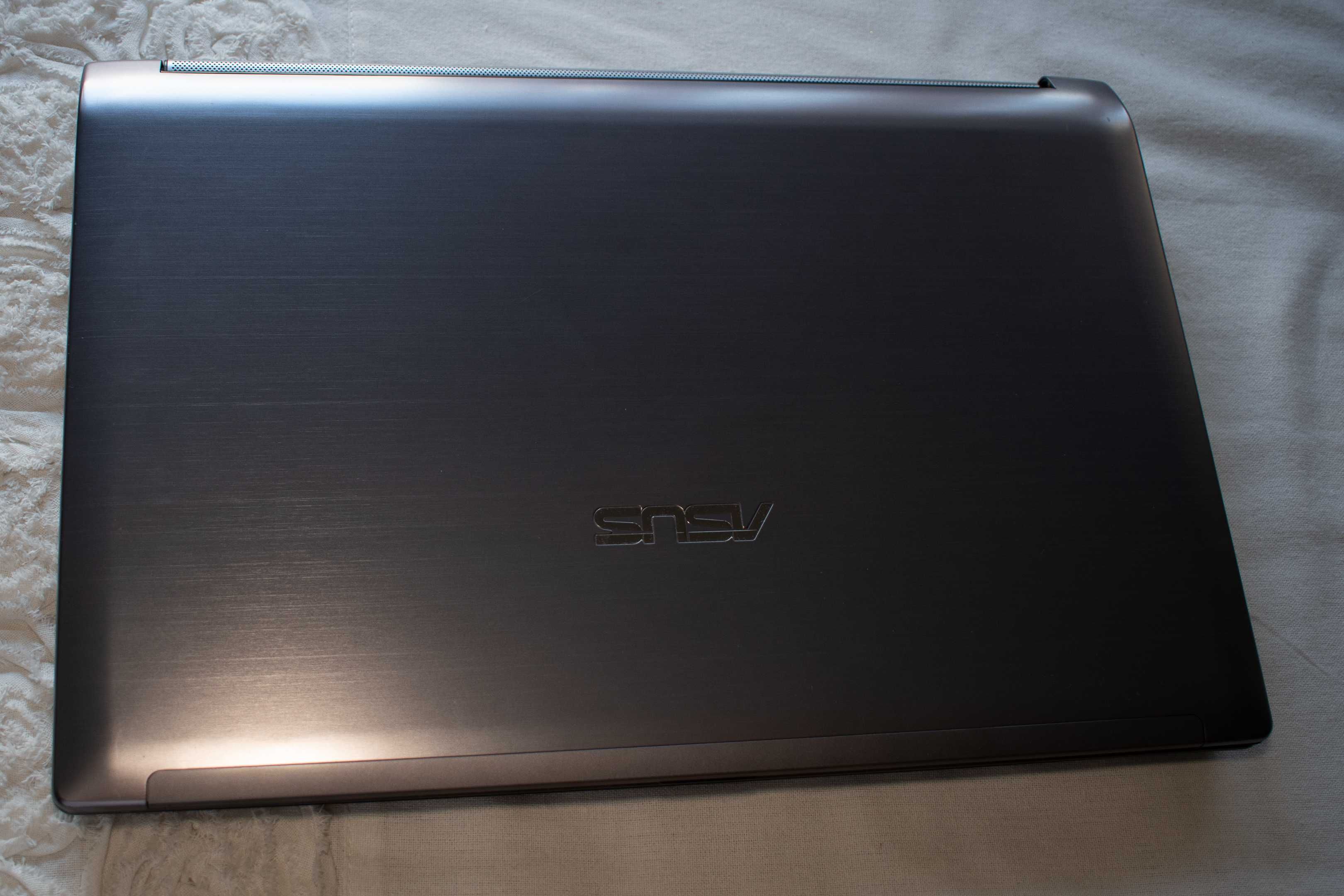 Vendo Asus N53SV Intel Core i5-2720QM Memória 8 GB