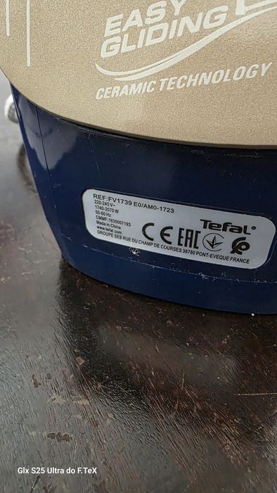 Ferro a vapor Tefal