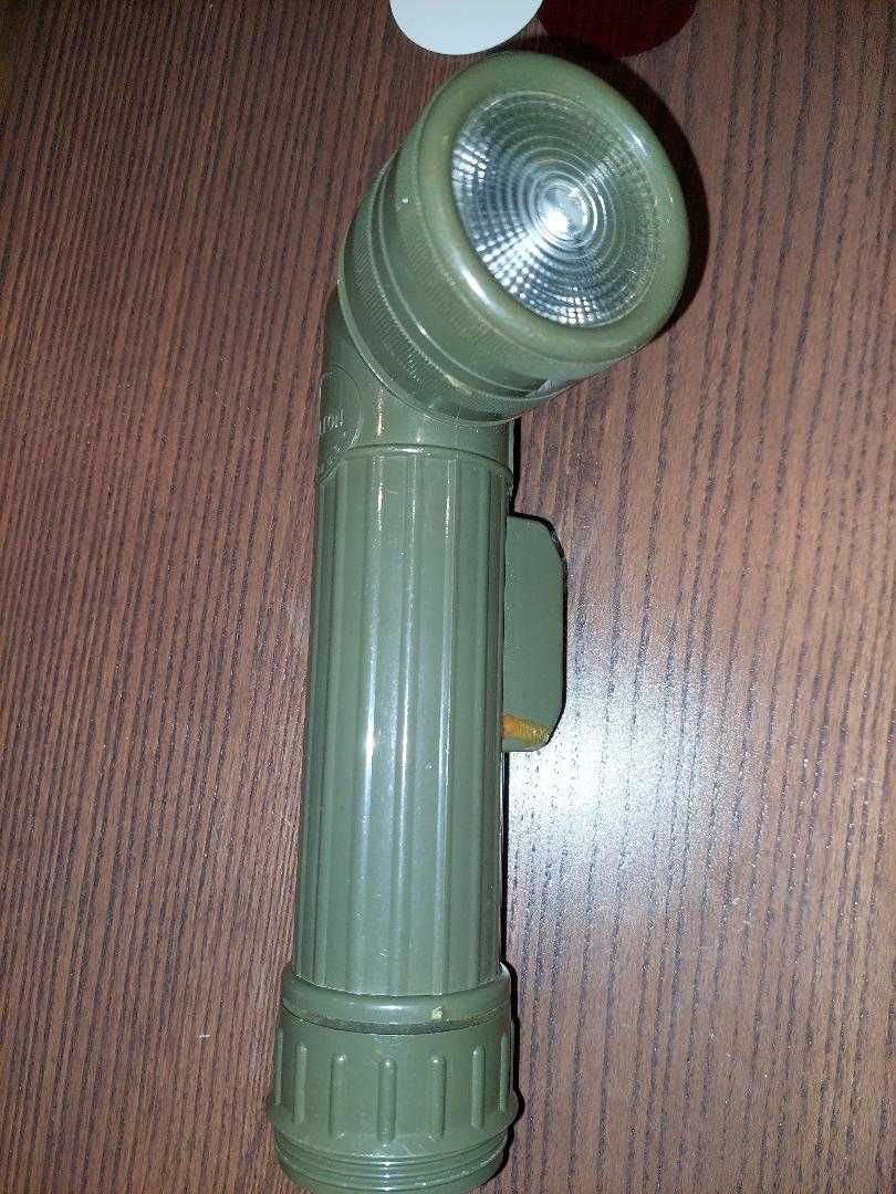 Lanterna vintage US ARMY Fulton MX99 I/U - verde - usada