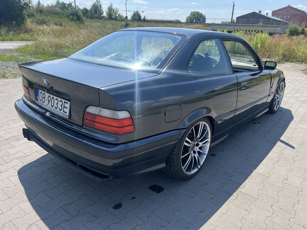 Bmw e36 325i 328i coupe