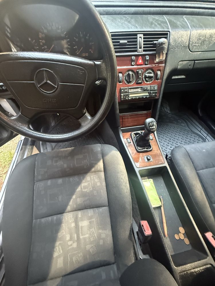Mercedes     c250 com A/C