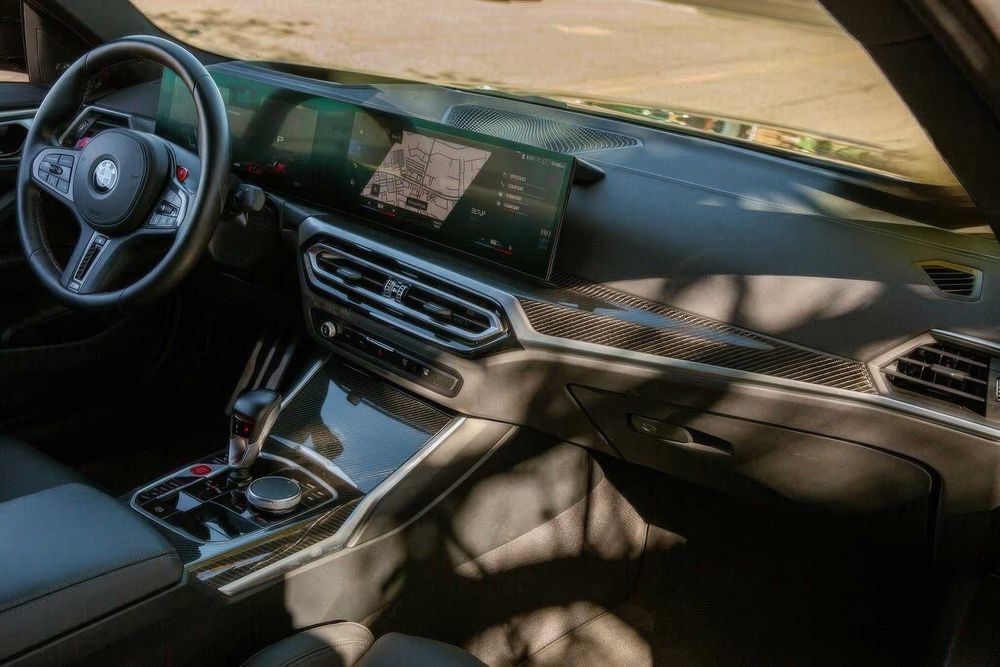 BMW M4 Competition xDrive      2024