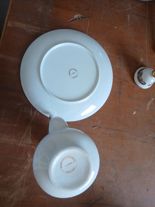 porcelana em bom estado