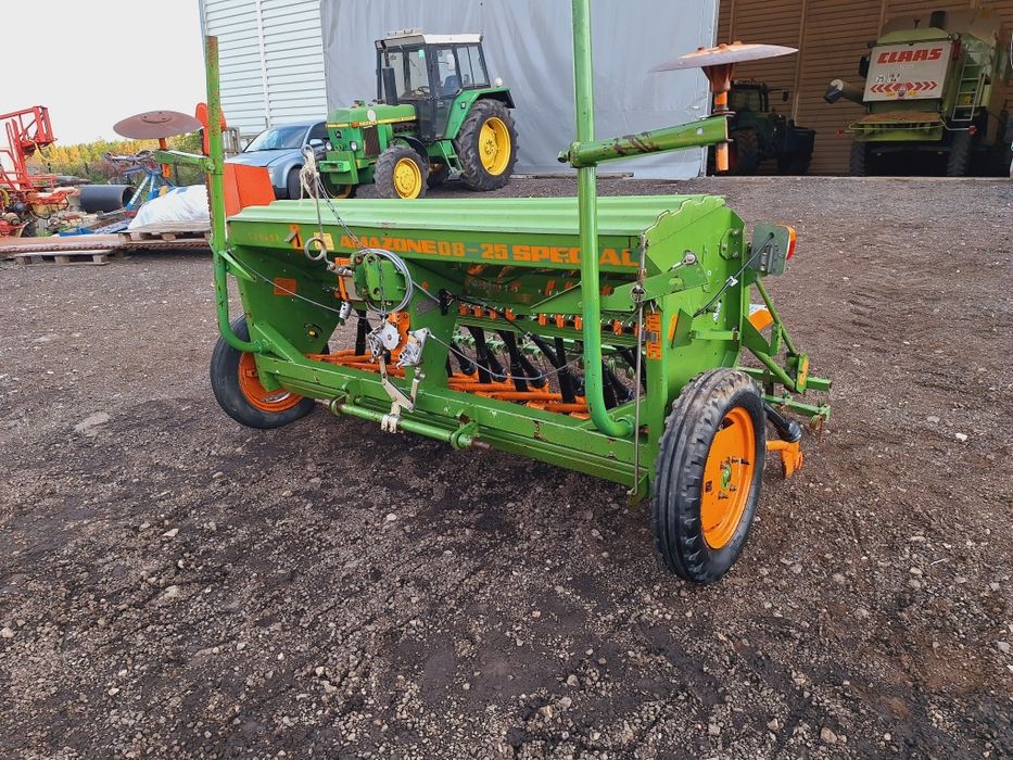 Siewnik zbożowy Amazone D8 Special 2,5m  nie hassia nordsten