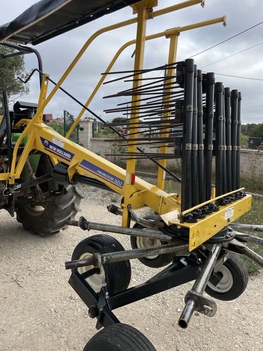 Volta Fenos New Holland