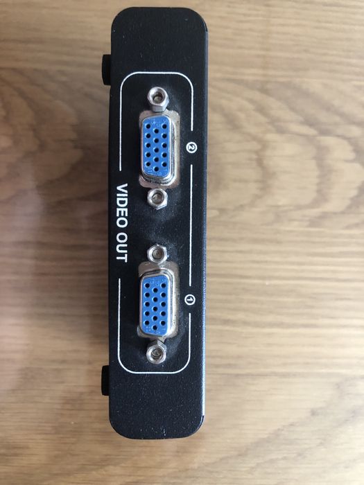 VGA сплітер, 1 вхід - 2 виходи