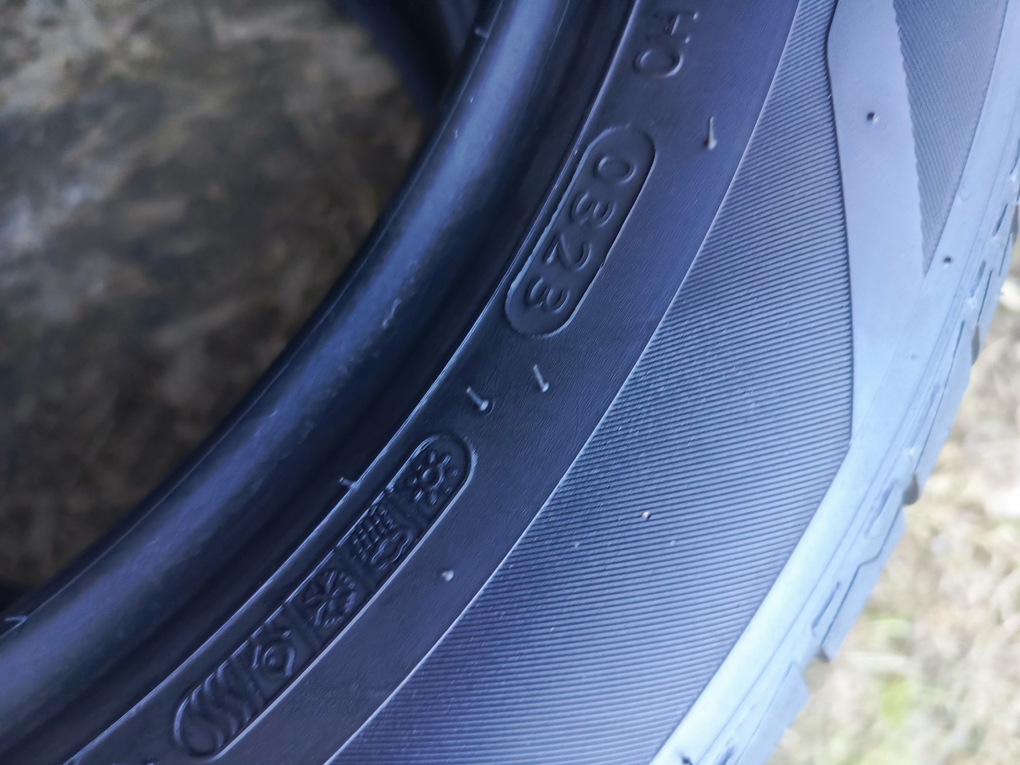 Sprzedam bardzo ładne opony Hankook 205/55 r17