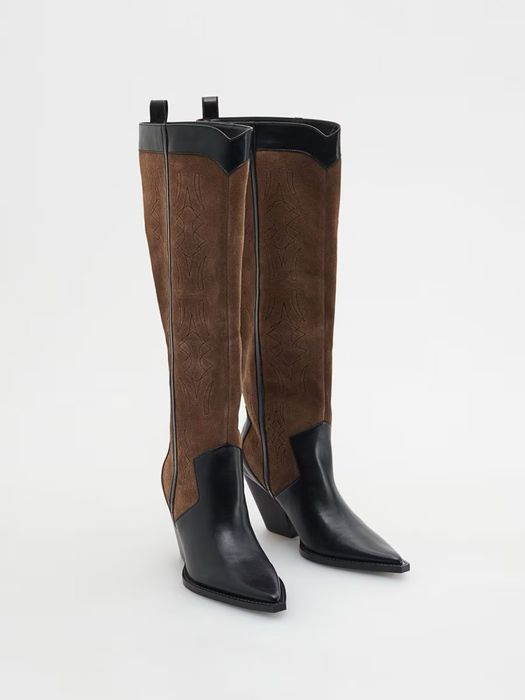 Шкіряні чоботи у ковбойському стилі