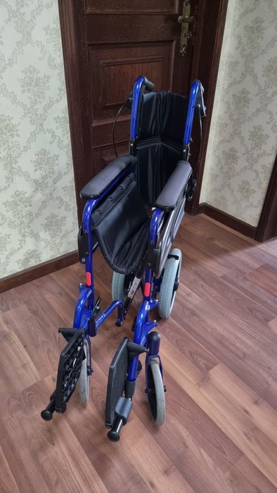 Cadeira de Rodas Manual Invacare Alu Lite