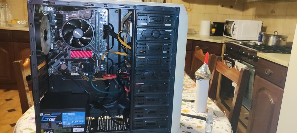 Bundle Am4 ( board + CPU+ memórias,)
