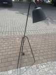 Lampa stojąca.           .