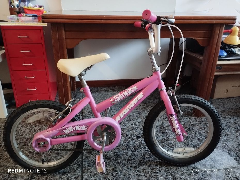 Bicicleta criança 5-7 anos