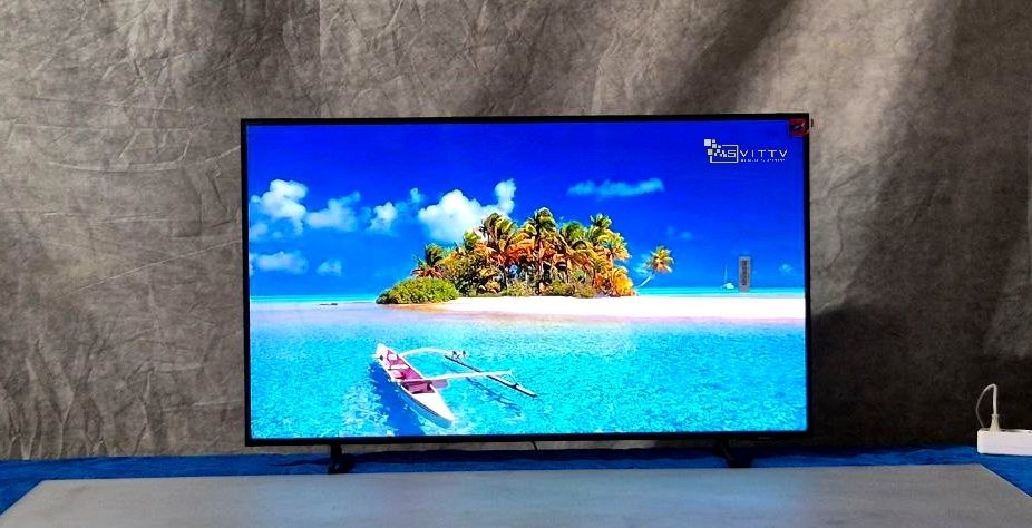 Samsung 43BU8079 Crystal / 4K / Wi-Fi / Smart Tv / Новий.