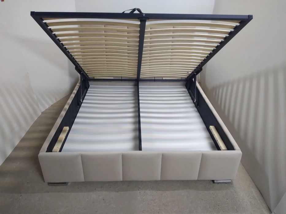 OKAZJA PRODUCENT Łóżko Tapicerowane stelaż metalowy pojemnik w cenie