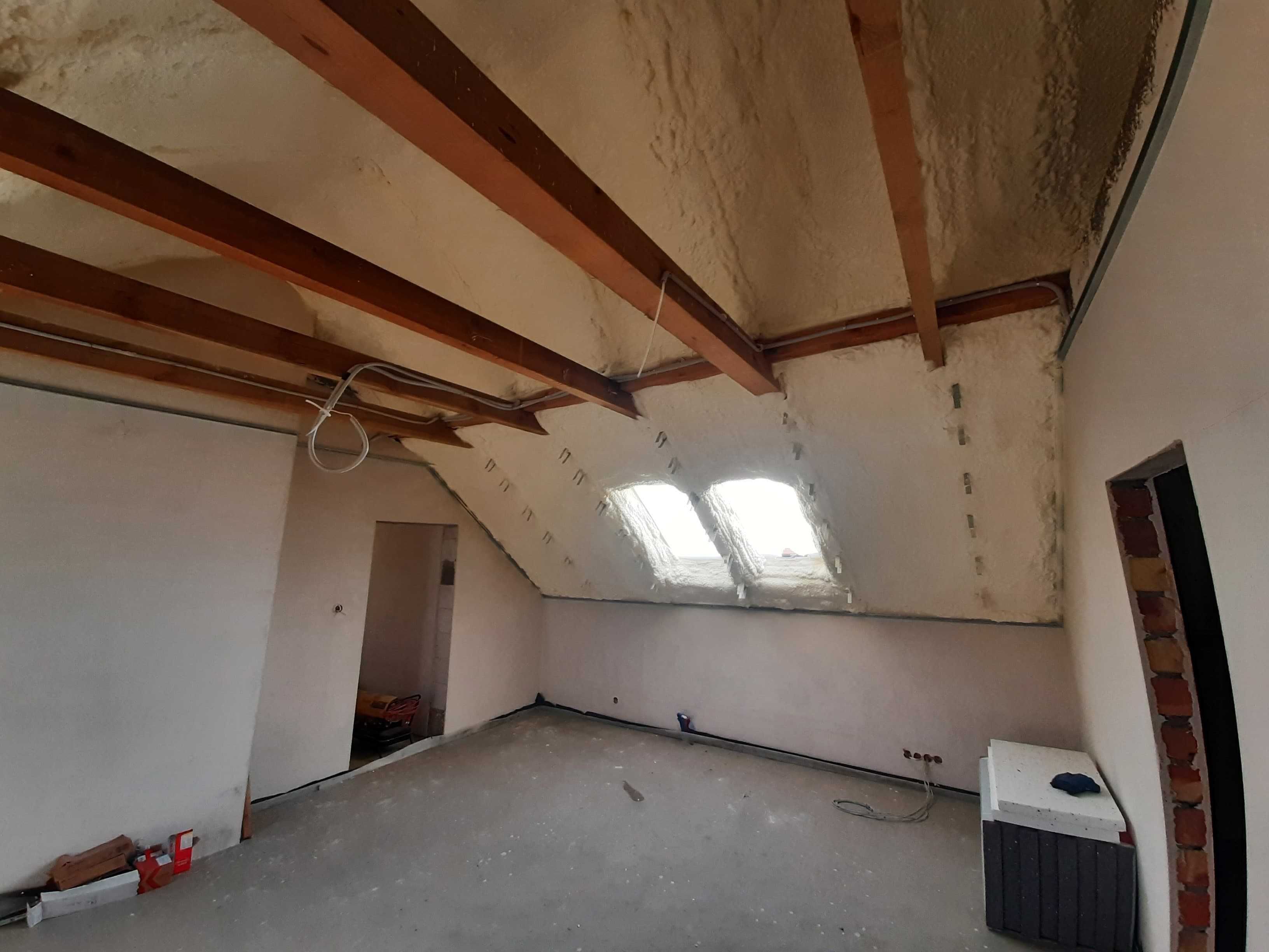 Ocieplenie pianą PUR dachu, piana PUR WIESZAKI GRATIS, JUŻ OD 65 ZL/M2