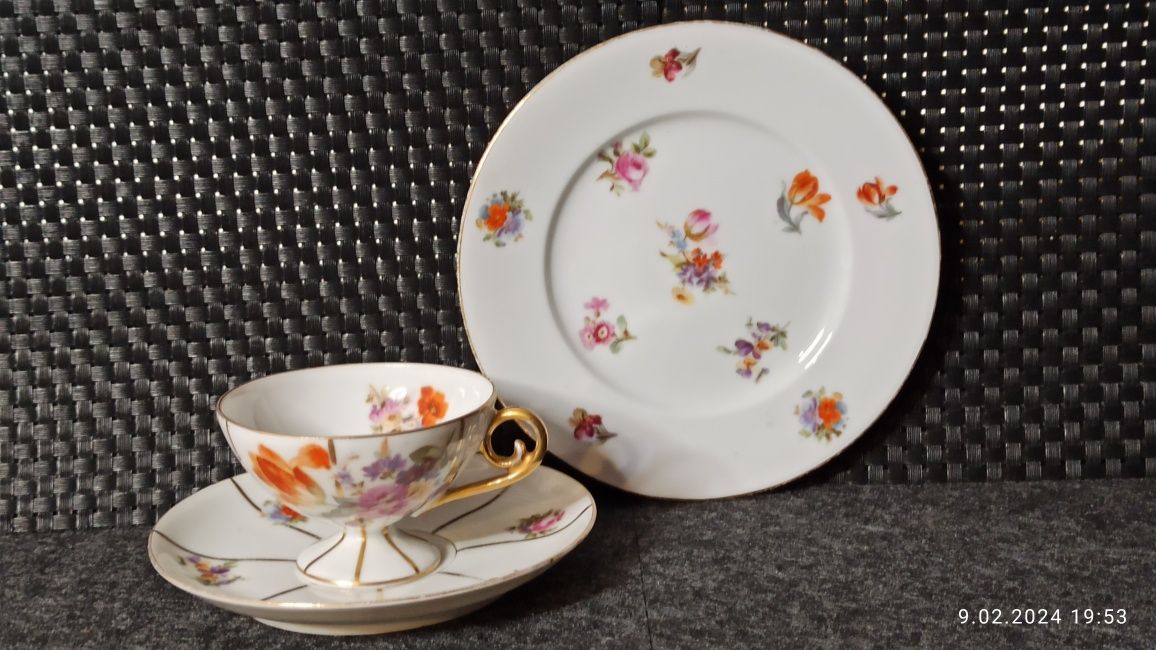 Porcelana Turyngia TRIO Mäbendorf bei Suh Dekor kwiatowy