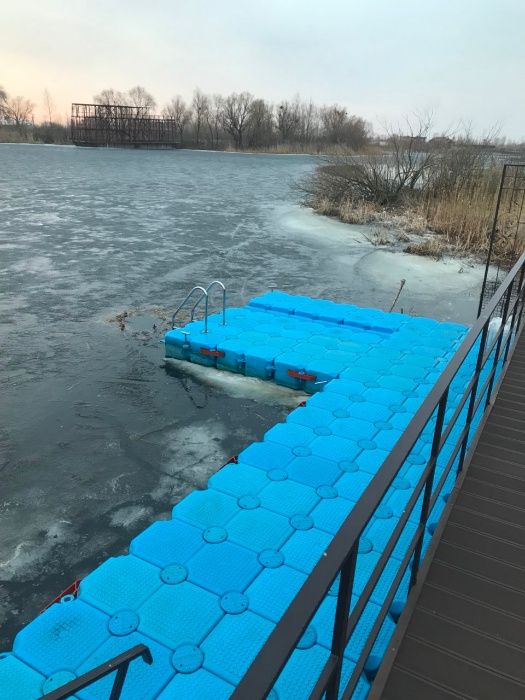 Причали для човнів, катерів, яхт, понтони для гідроциклів, пірси