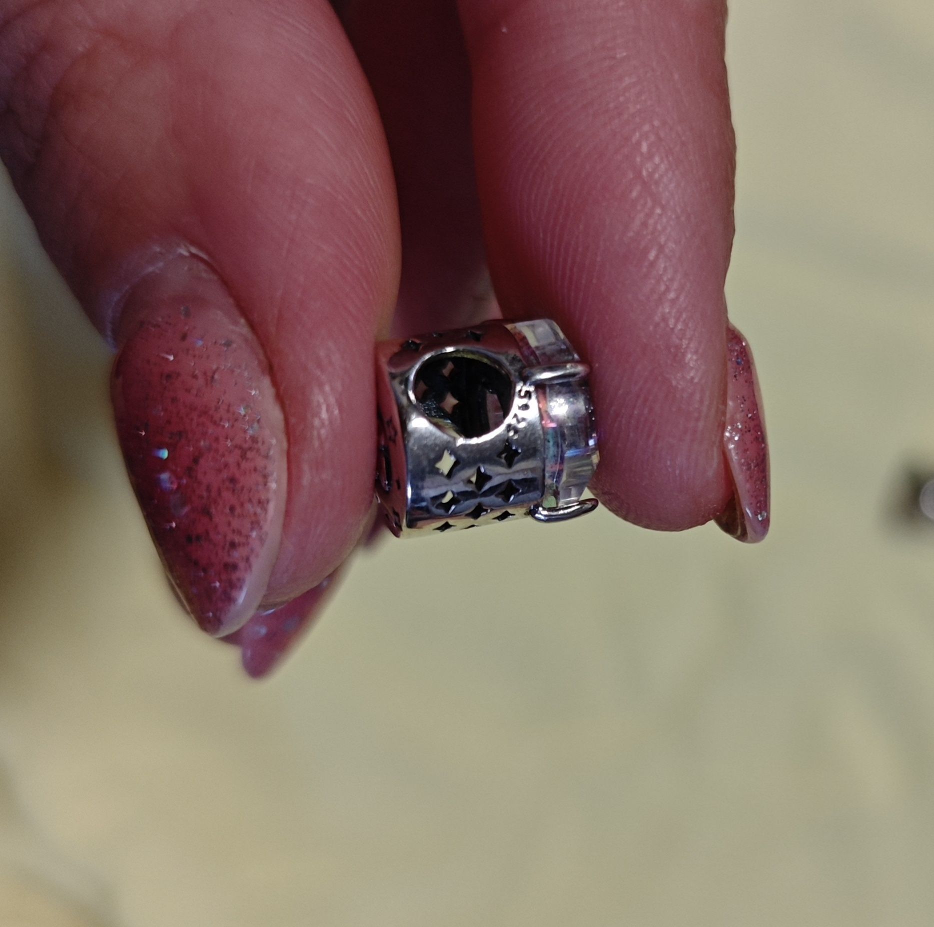 Charms srebne serduszko z kwiatkiem nowy do Pandory